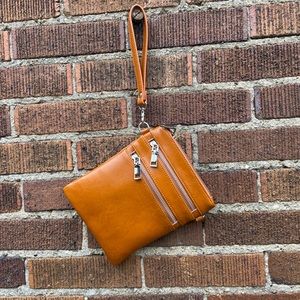 NWOT Northstyle Leather pocketbook